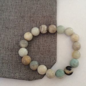 Semi Precious Bead stretch bracelet.